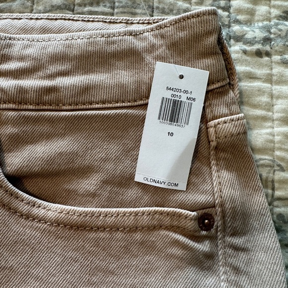 Old Navy OG straight high rise shorts - Picture 2 of 4